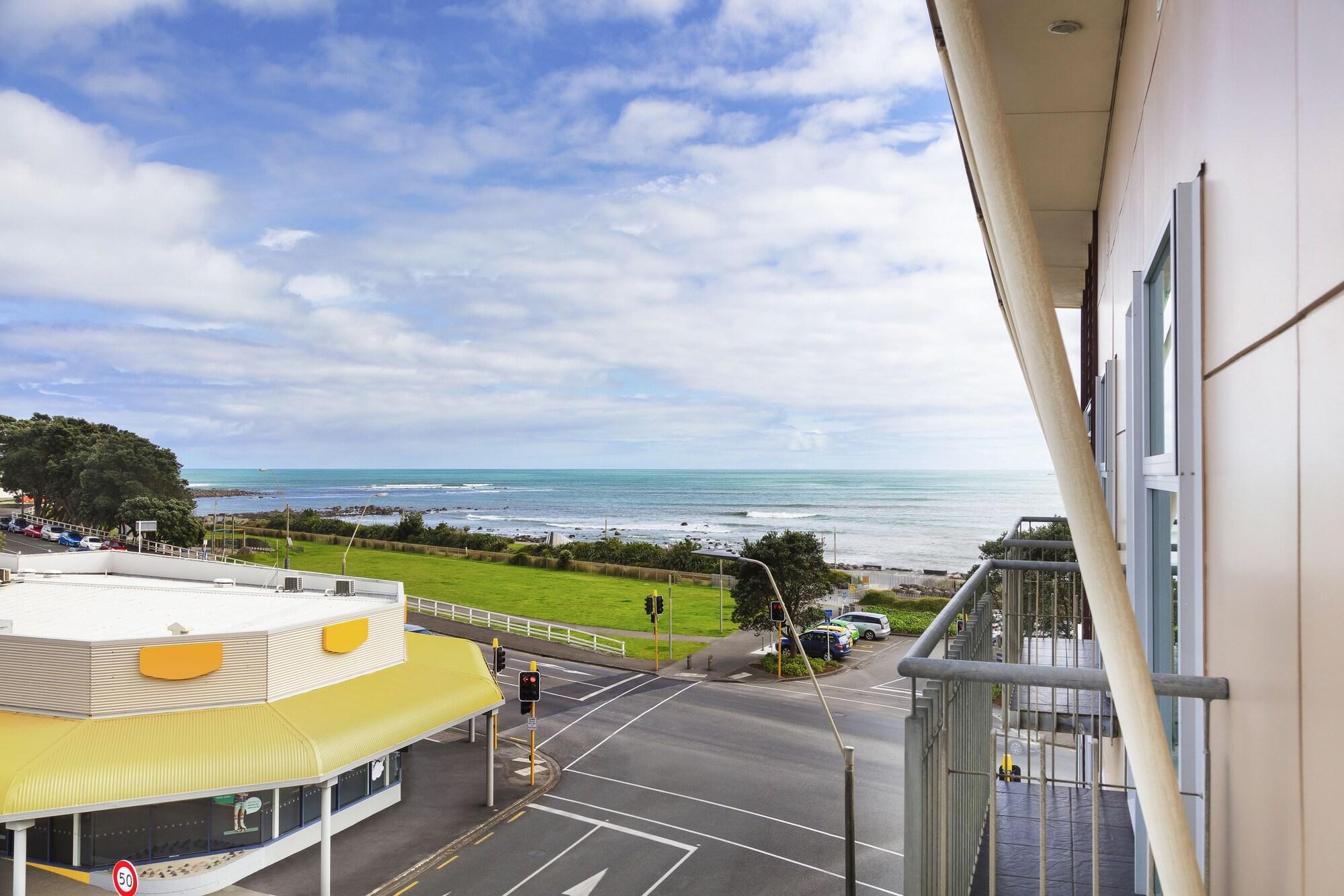 Millennium Hotel New Plymouth, Waterfront Экстерьер фото