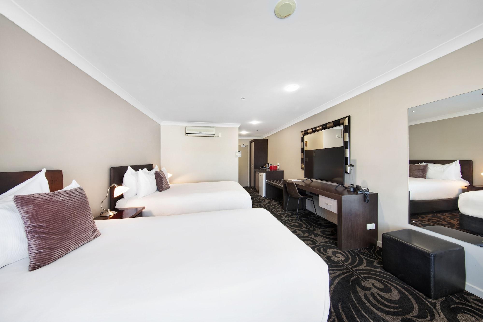Millennium Hotel New Plymouth, Waterfront Экстерьер фото