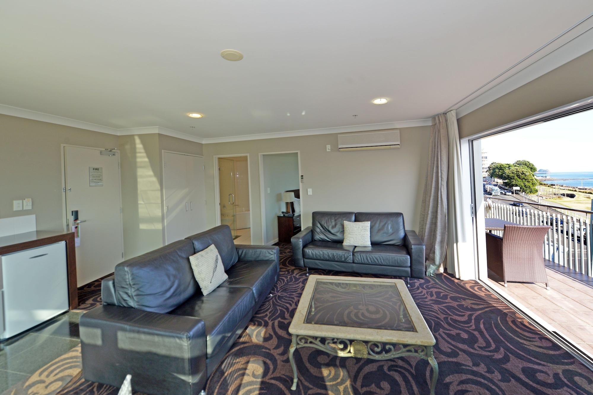Millennium Hotel New Plymouth, Waterfront Экстерьер фото