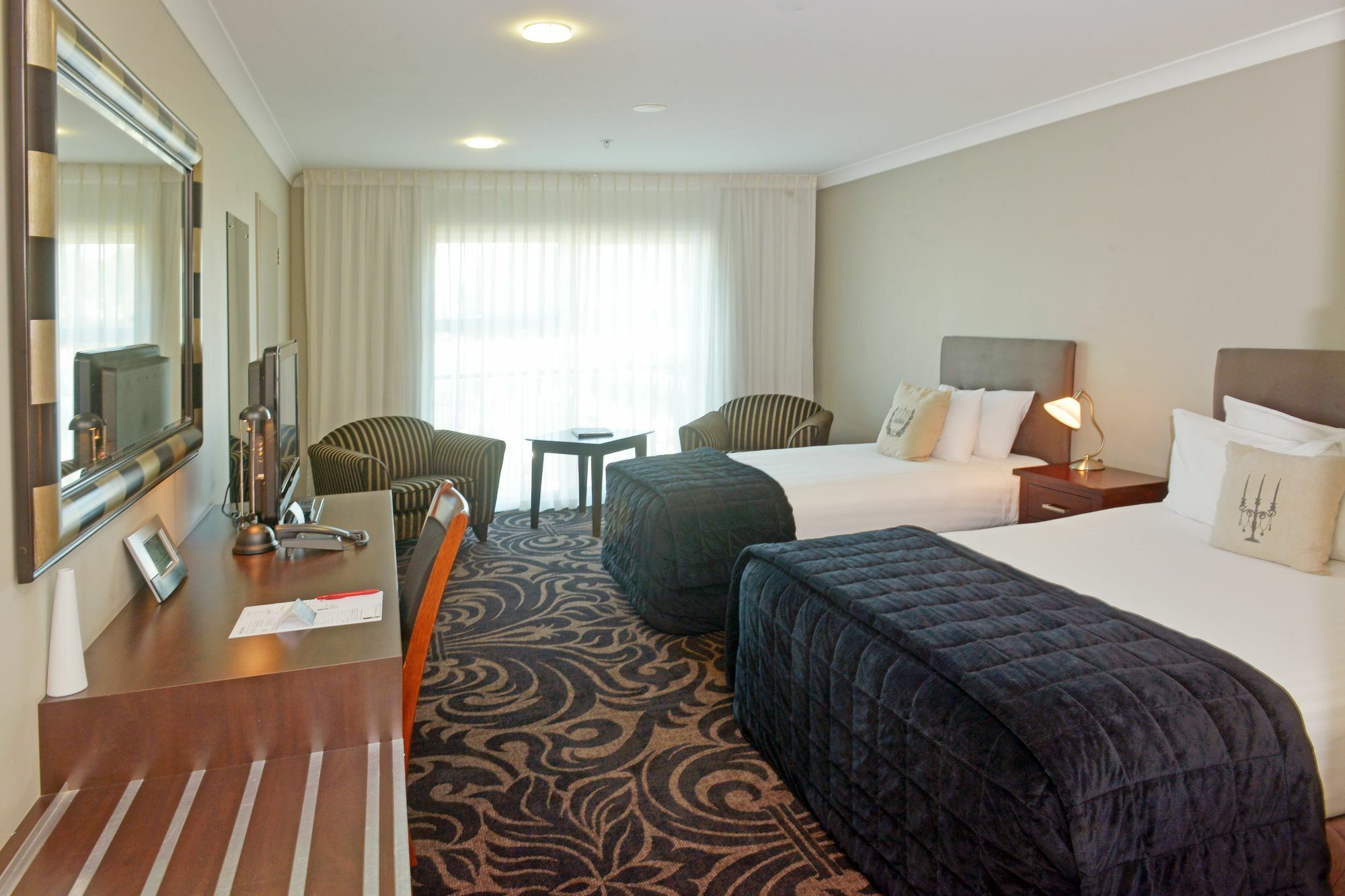 Millennium Hotel New Plymouth, Waterfront Экстерьер фото